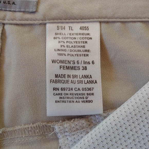 Columbia Women's Bermuda Shorts SZ 6 GRT Beige - Picture 2 of 8